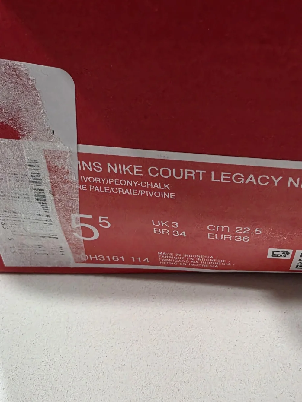 Nike White Court Legacy Sneakers with Pink Swoosh Women's 5.5